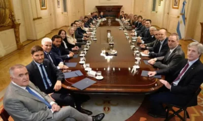 Diez gobernadores a Wall Street