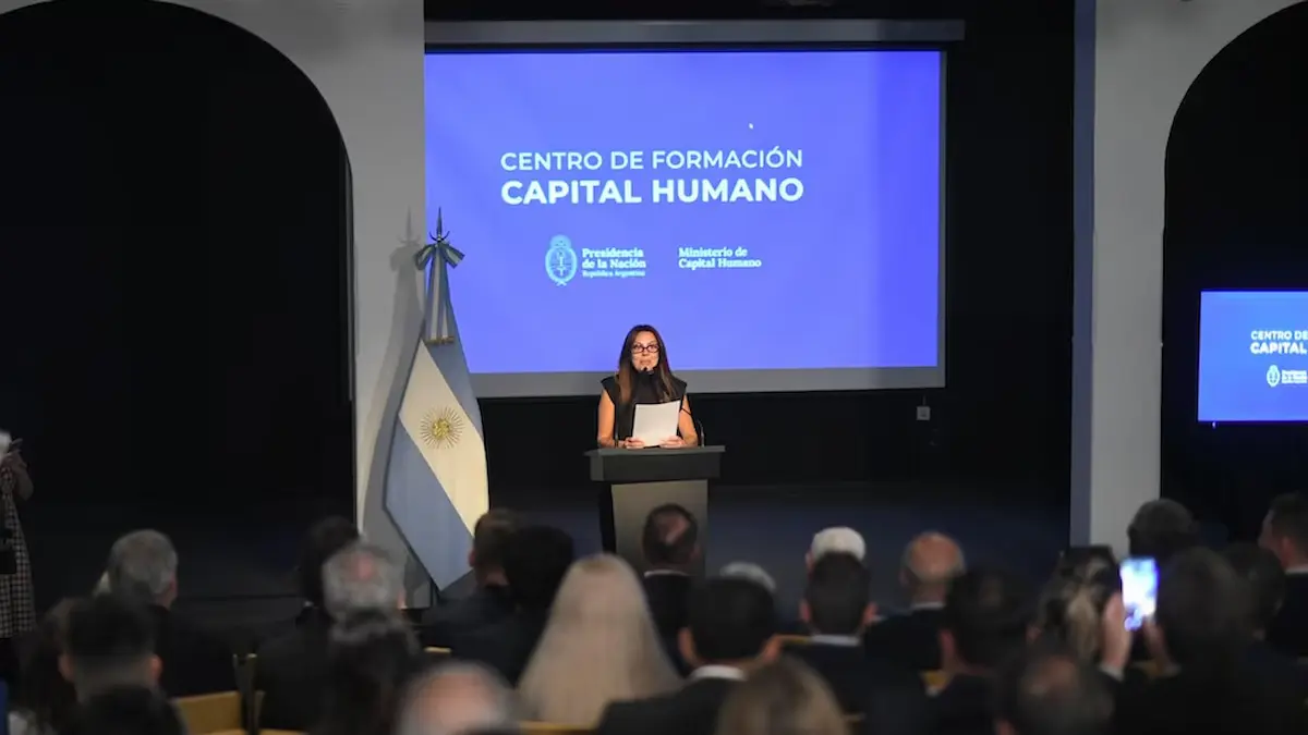 Pettovello cierra el plan de $78.000