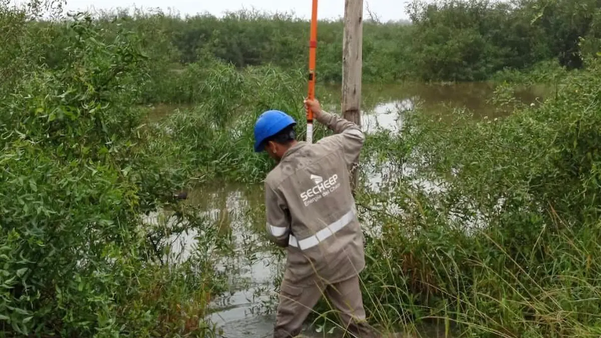 SECHEEP emergencia eléctrica Chaco: tornado y torres caídas