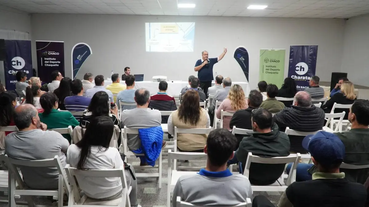 Sponsorización deportiva Charata: capacitación a clubes