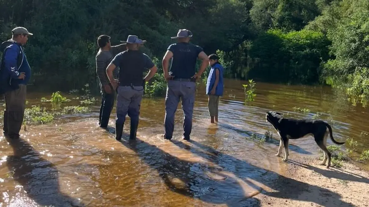 Crecida del Bermejo: familias aisladas