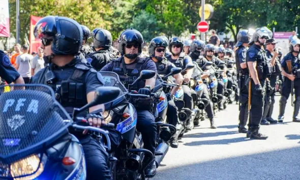 Operativo seguridad marcha CGT 30 abril en Plaza de Mayo