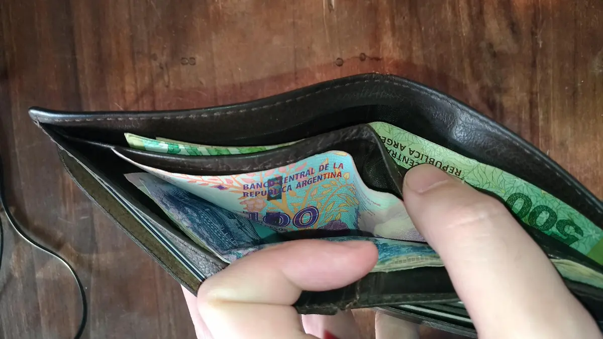 Salario mínimo Chaco: cayó 39% y el empleo sigue en baja