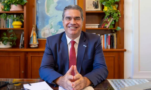 Capitanich critica el RIGI y propone el FoSED para el Chaco y el país