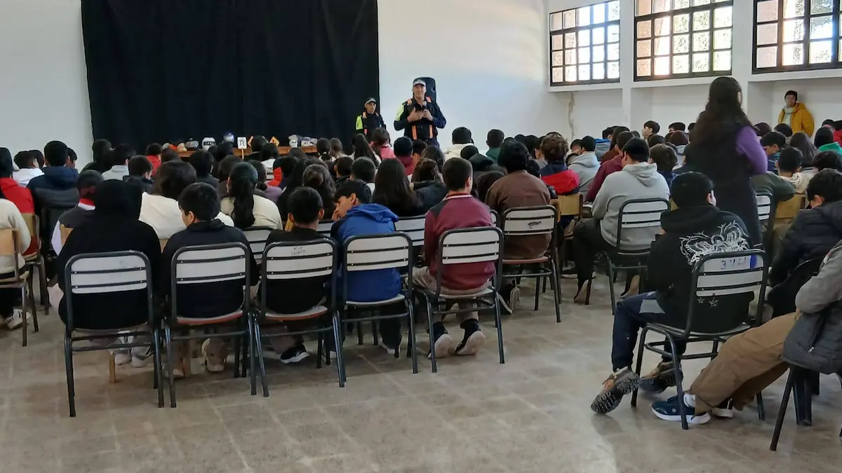 Con-ciencia Vial Charata en la Escuela Agropecuaria