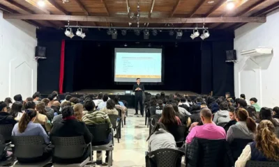 Capacitación en comunicación para estudiantes de Charata