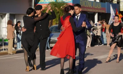 Desfile danza Charata: 10 academias en la Güemes