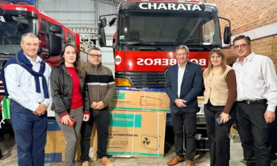 Rach entregó equipamiento a los Bomberos Voluntarios de Charata en su día