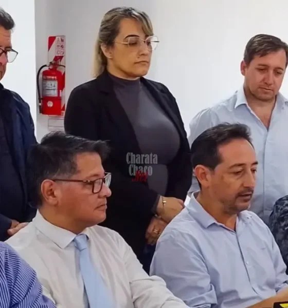 Línea de escucha comunitaria Charata para prevenir el suicidio