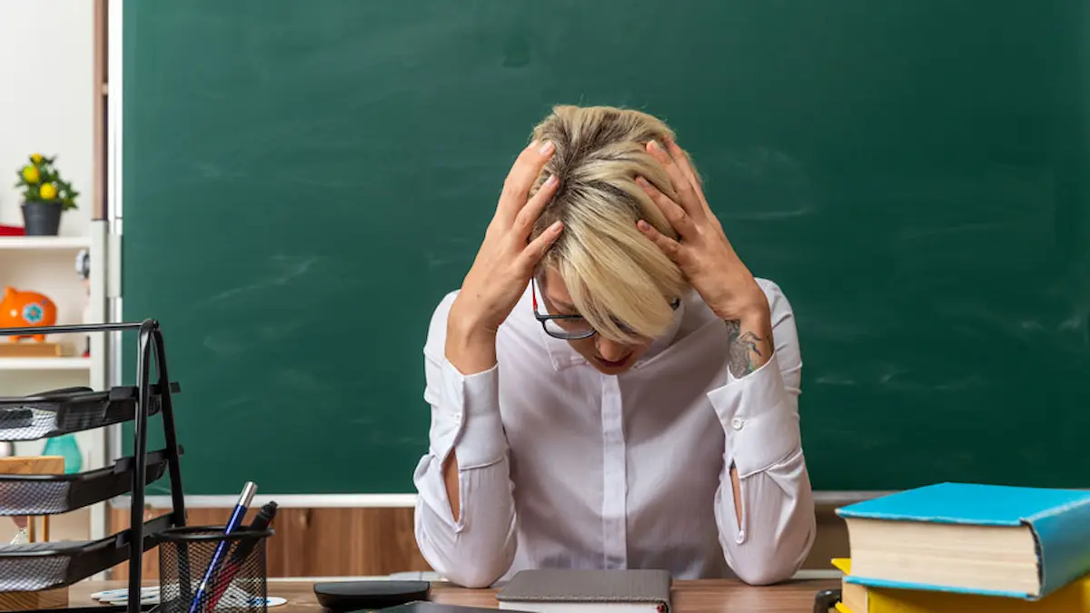 La docencia como descarte: el riesgo de elegir las aulas sin vocación