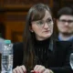 Jornada legislativa de Schneider: industria y familias