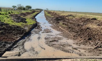 El Gobierno intensifica la limpieza de canales en Santa Sylvina
