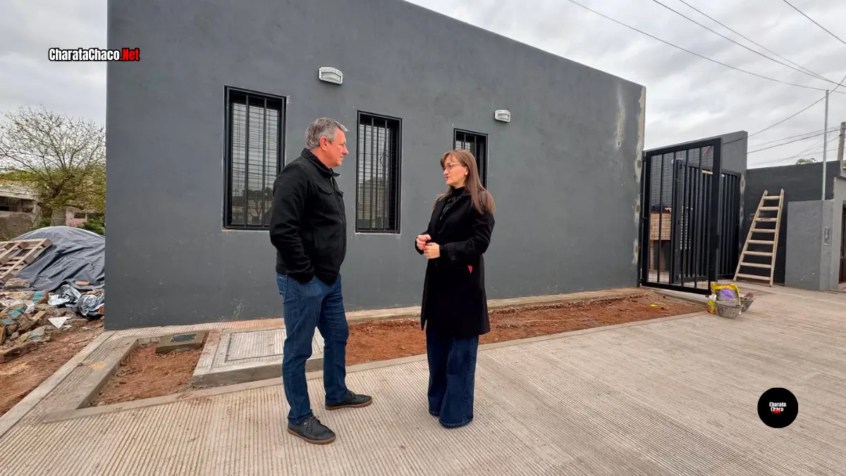 Schneider recorrió la obra del Registro Civil de Charata