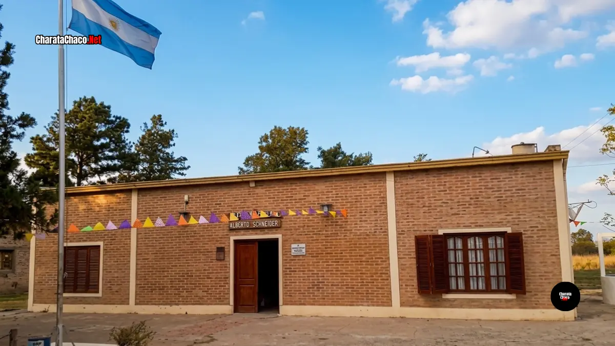 La Escuela 160 de Pampa Roldán celebró sus 98 años