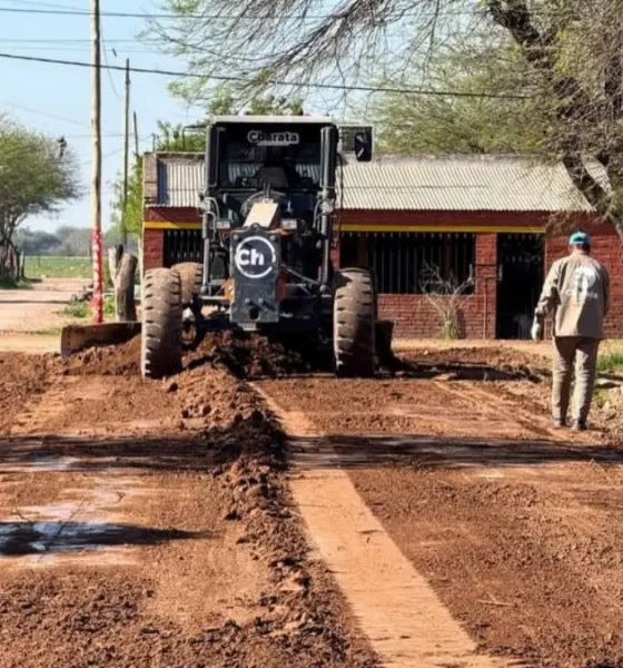 Charata mejora las calles del barrio Gendarmería