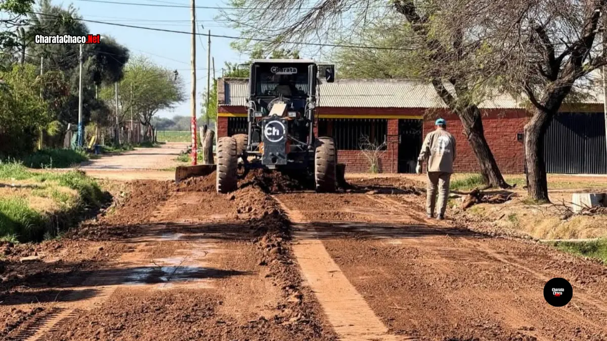 Charata mejora las calles del barrio Gendarmería