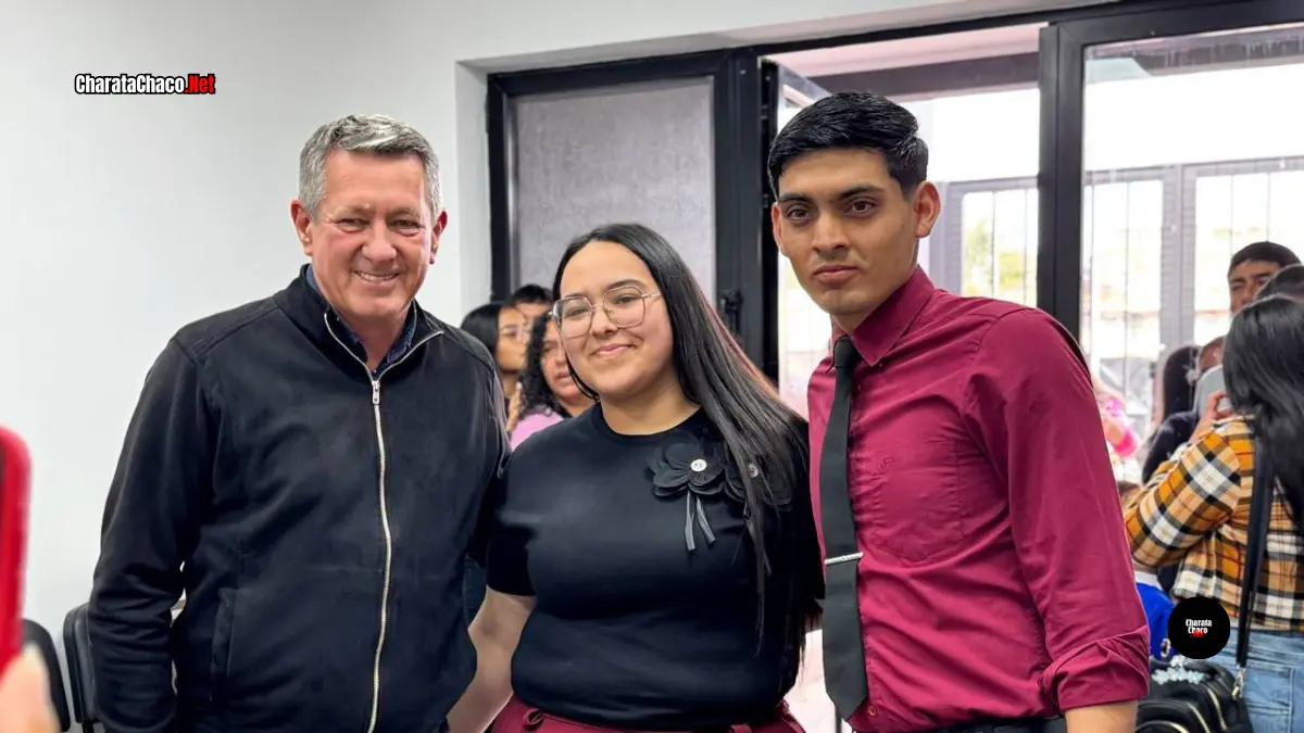 Primer casamiento en el nuevo edificio del Registro Civil de Charata