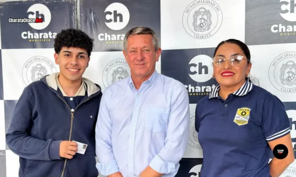 Charata entregó carnets de conducir a alumnos de la EET 29