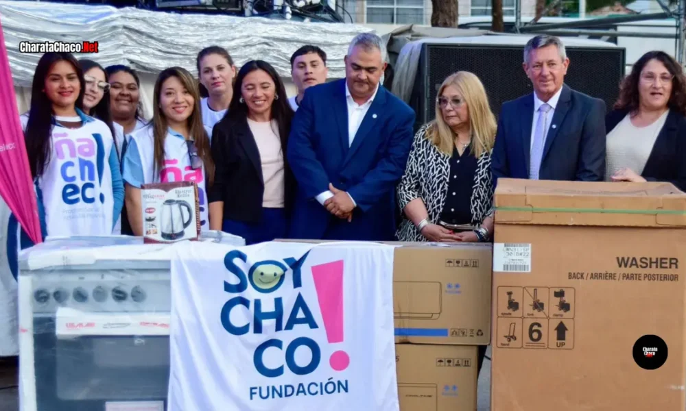 Charata entregó elementos a instituciones por su aniversario